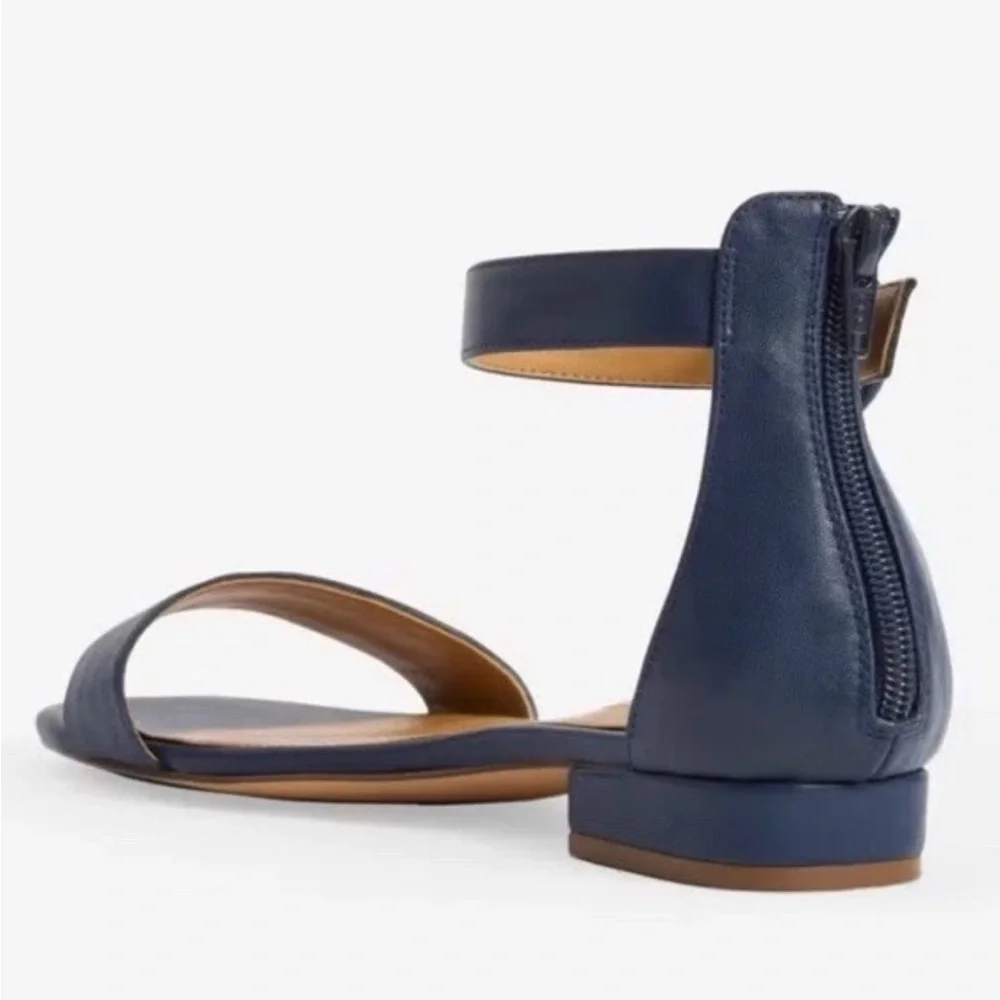 Comfortview Women's The Alora Sandal  Blue Navy 10W